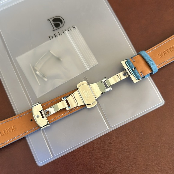 DELUGS suede watch strap, stainlesss deployment clasp/buckle included- 22mm - Picture 4 of 8